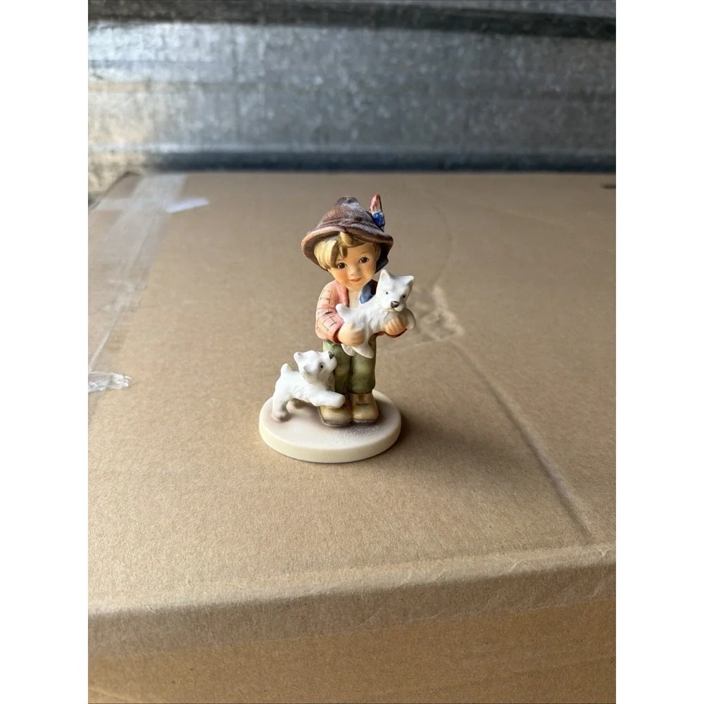 Goebel 1996 Limited Edition Boy‎ With White Puppies Figurine Germany